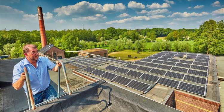 motor bouwen Prematuur Verzilver uw dak met zonnepanelen in Arnhem, Nijmegen of Rivierenland -  Over Morgen